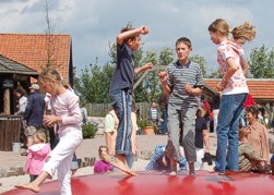 Karls Erlebnis-Dorf Roevershagen - Abenteuer fuer Gross und Klein