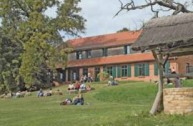Landschaftspflegehof Mueritzhof am Ostufer der Mueritz