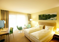 Modern & gro�z�gig - die Zimmer des Iberotel Fleesensee