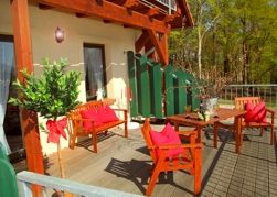 Terrasse einer Ferienwohnung der Landhausperle an der M�ritz